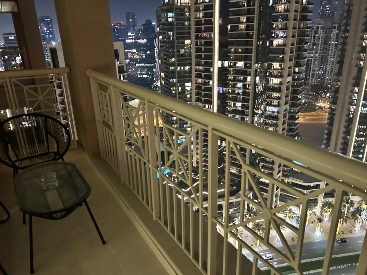 New! Luxury 3Bedroom With Spectacular Burj Views Downtown Dubái Exterior foto